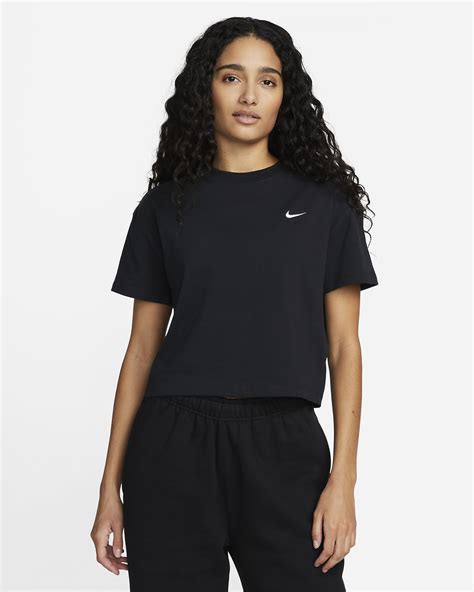 Womens Nike Swoosh. Nike.com